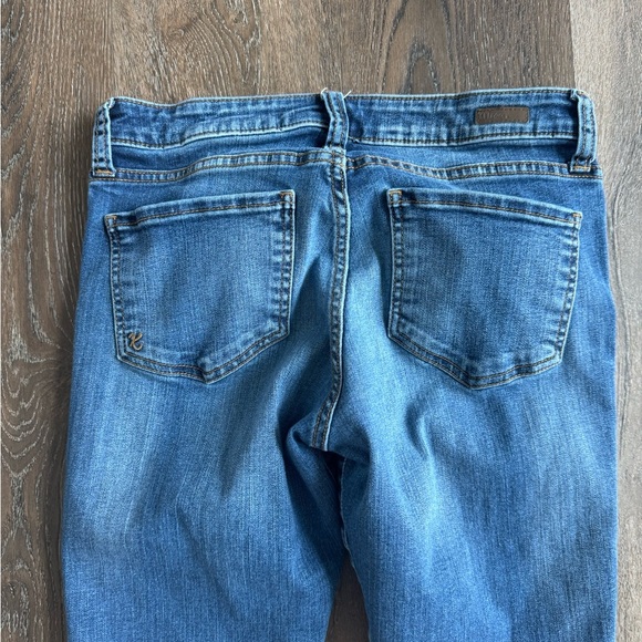 Kut From the Kloth Jeans. Toothpick Skinny. Women’s size 6. - Picture 8 of 9
